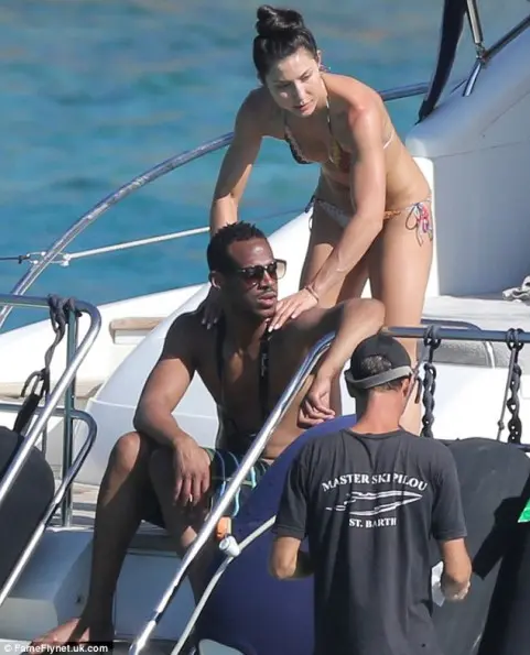 Marlon-Wayans- Vactions- With- Side- Chick- The- Jasmine-Brand. 3 jpg