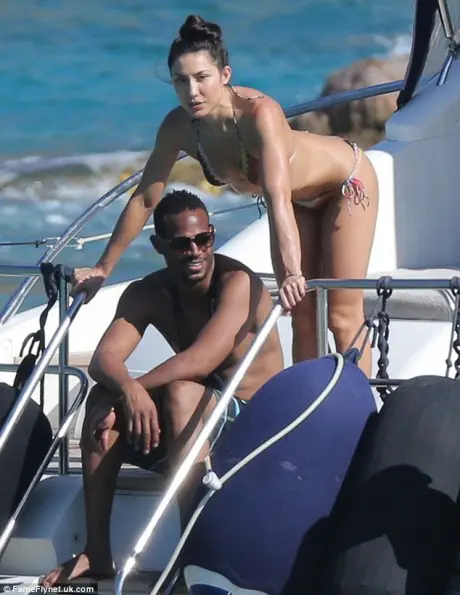 Marlon-Wayans- Vactions- With- Side- Chick- The- Jasmine-Brand. 4 jpg
