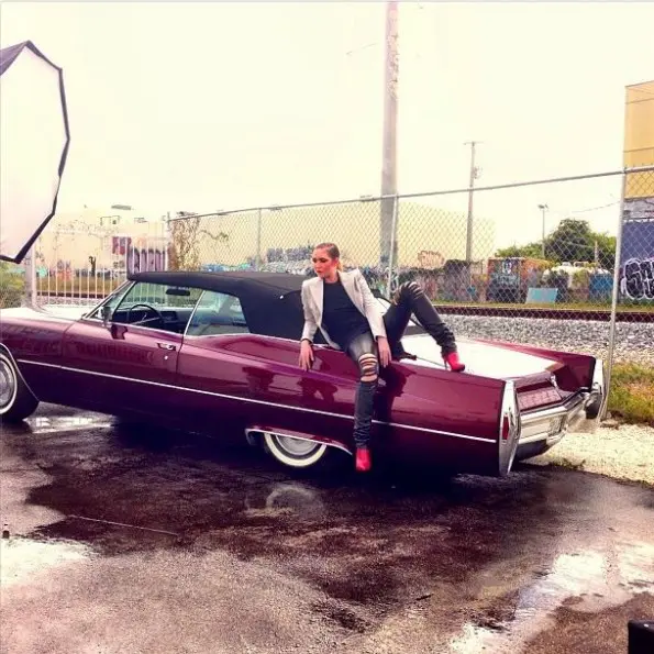 Shateria-Front-Row-Fashion- Line- The- Jasmine-brand (3)