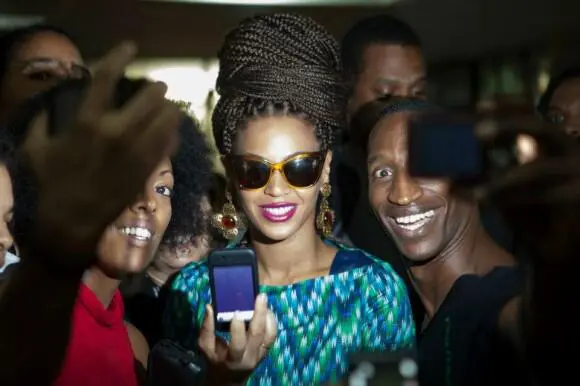 f-beyonce-jay z-university of arts-cuba-the jasmine brand