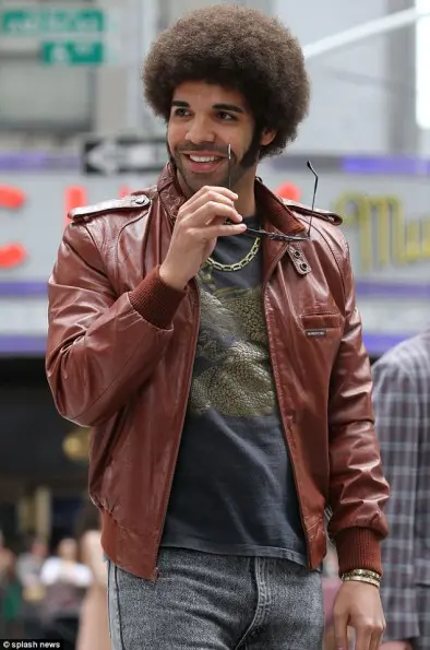 Drake(2)-Afro-Anchorman-2-2013-The-Jasmine-Brand