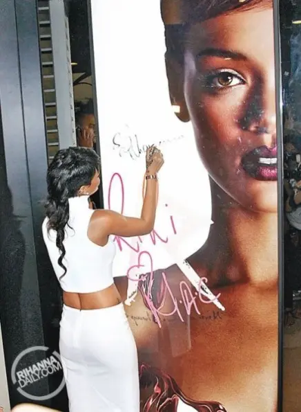 Rihanna-Hong-Kong-MAC-Cosmetics-Launch-2013-2-The-Jasmine-Brand