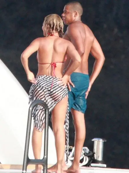 d-beyonce birthday with jayz-bikini-italy-the jasmine brand