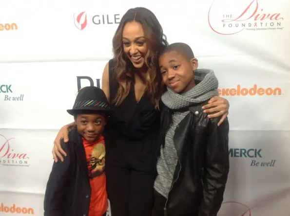 instant mom cast-tia mowry-Divas Simply Singing-Divas23-the jasmine brand