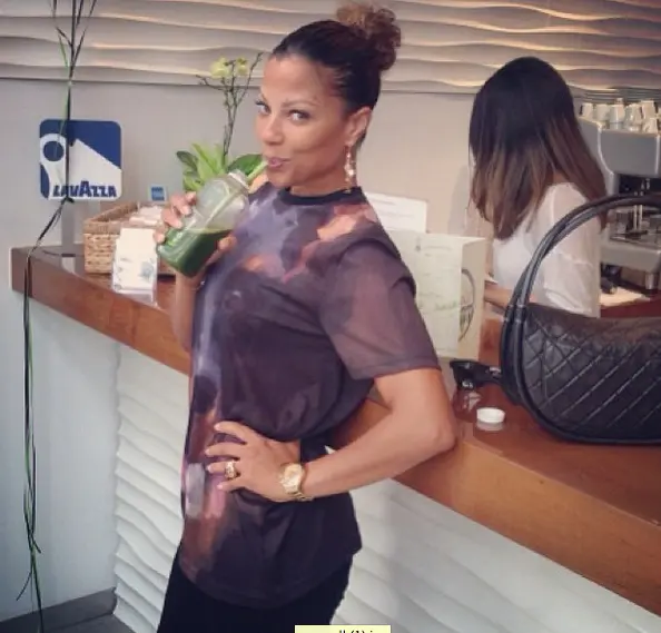 A-lebron james wife-opens the juice spot 2013-the jasmine brand