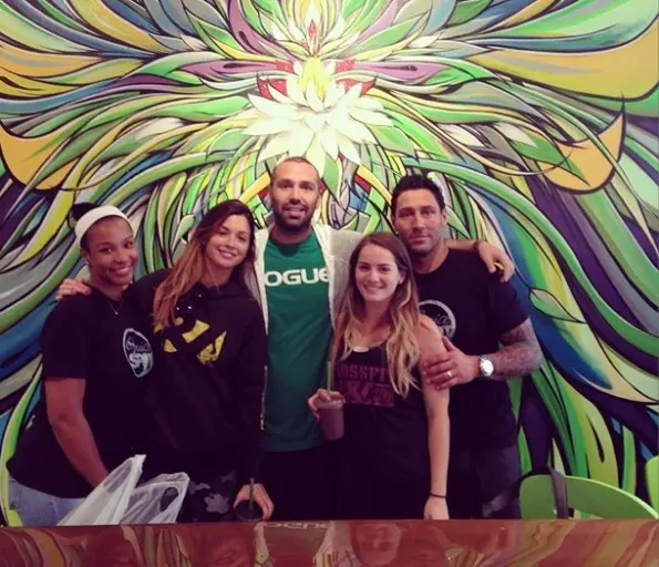 i-lebron james wife-opens the juice spot 2013-the jasmine brand
