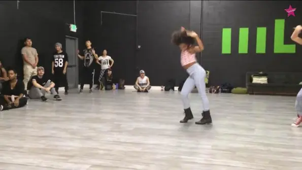 Charlize-Glass-Dances-To-Beyonce-Yonce-2-The-Jasmine-Brand