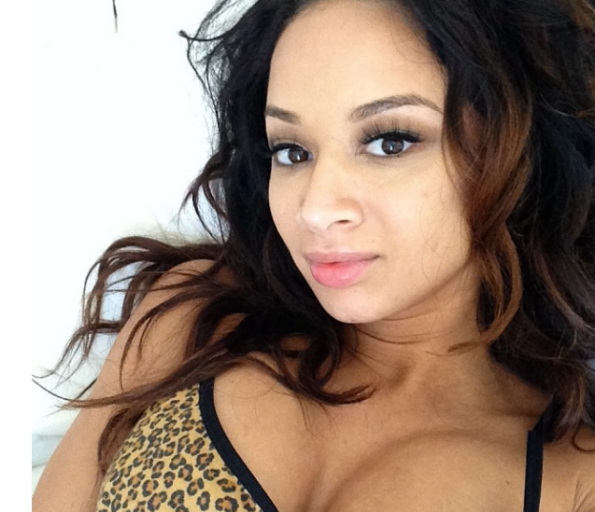 Draya-Michele-Selfie-2014-The Jasmine Brand