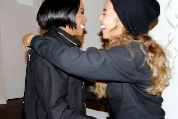 hug-beyonce-throws kelly rowland-house party 33rd birthday 2014-the jasmine brand