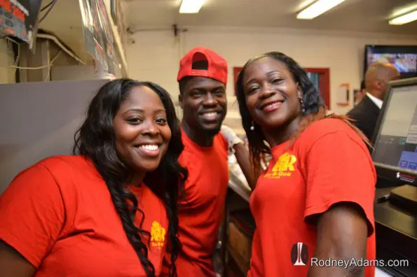 i-kevin hart-memphis-free bbq sandwhiches-think like a man too-the jasmine brand