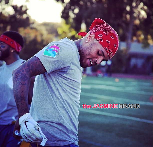 i-chris brown-quincy-flag football charity game 2014-the jasmine brand