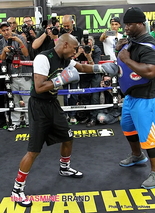 Floyed Mayweather Media Workout Day