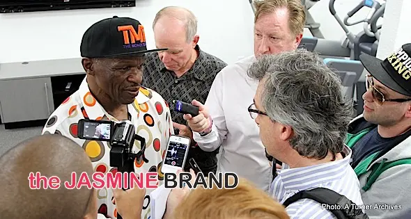 Floyed Mayweather Media Workout Day