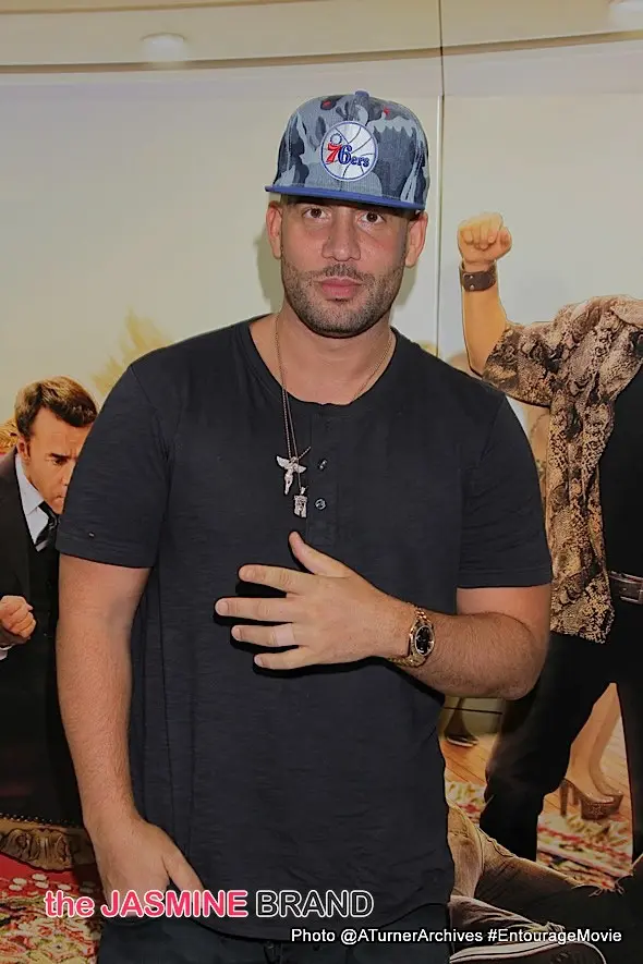 Entourage In-Store "Kick It" Even