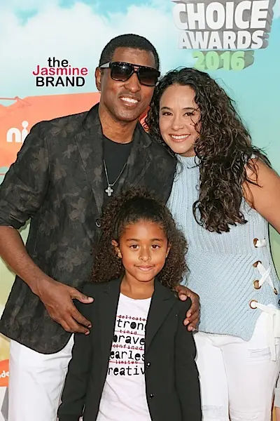 03/12/2016 - Babyface, Peyton Nicole Edmonds and Nicole Pantenburg - Nickelodeon's 2016 Kids' Choice Awards - Arrivals - The Forum - Inglewood, CA, USA - Keywords: Vertical, Arrival, Attending, People Person, Award, Television Show, Film, Portrait, Photography, Film Industry, Fashion, Arts Culture and Entertainment, Celebrity, Celebrities, Nickelodeon Kids' Choice Awards, Topix, Bestof, 29th Annual Nickelodeon Kids' Choice Awards, California Orientation: Portrait Face Count: 1 - False - Photo Credit: PRPhotos.com - Contact (1-866-551-7827) - Portrait Face Count: 1