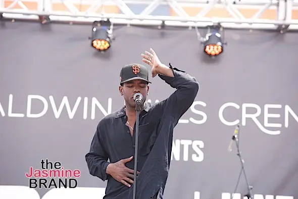 LOS ANGELES, CA - JUNE 18: Singer-Songwriter Luke James performs at the 2016 BET Experience at Baldwin Hills Crenshaw Plaza on June 18, 2016 in Los Angeles, California. (Photo by Earl Gibson/BET/Getty Images for BET)