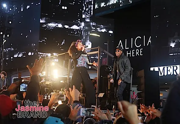 Alicia Keys Shuts Down NYC With Jay Z, Nas & John Mayer Alicia Keys Shuts Down NYC With Jay Z, Nas & John Mayer