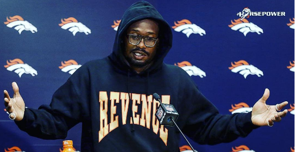 (EXCLUSIVE) NFL's Von Miller Caught Between Sports Agent Drama (EXCLUSIVE) NFL's Von Miller Caught Between Sports Agent Drama