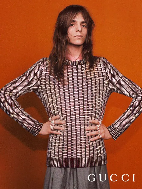 J.Lo Hosts Dinner Party In Gucci J.Lo Hosts Dinner Party In Gucci