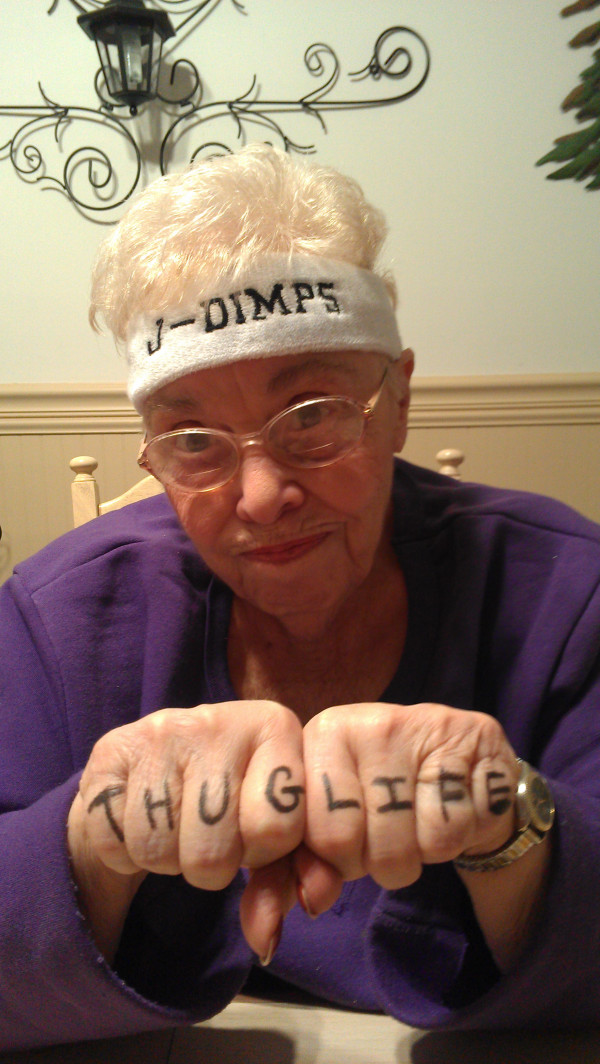 Photo Somebody's Grandma Got Rihanna's Thug Life Knuckle Tattoo Sorta 2