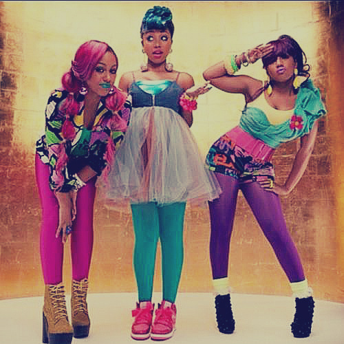 omg girlz outfits in gucci this