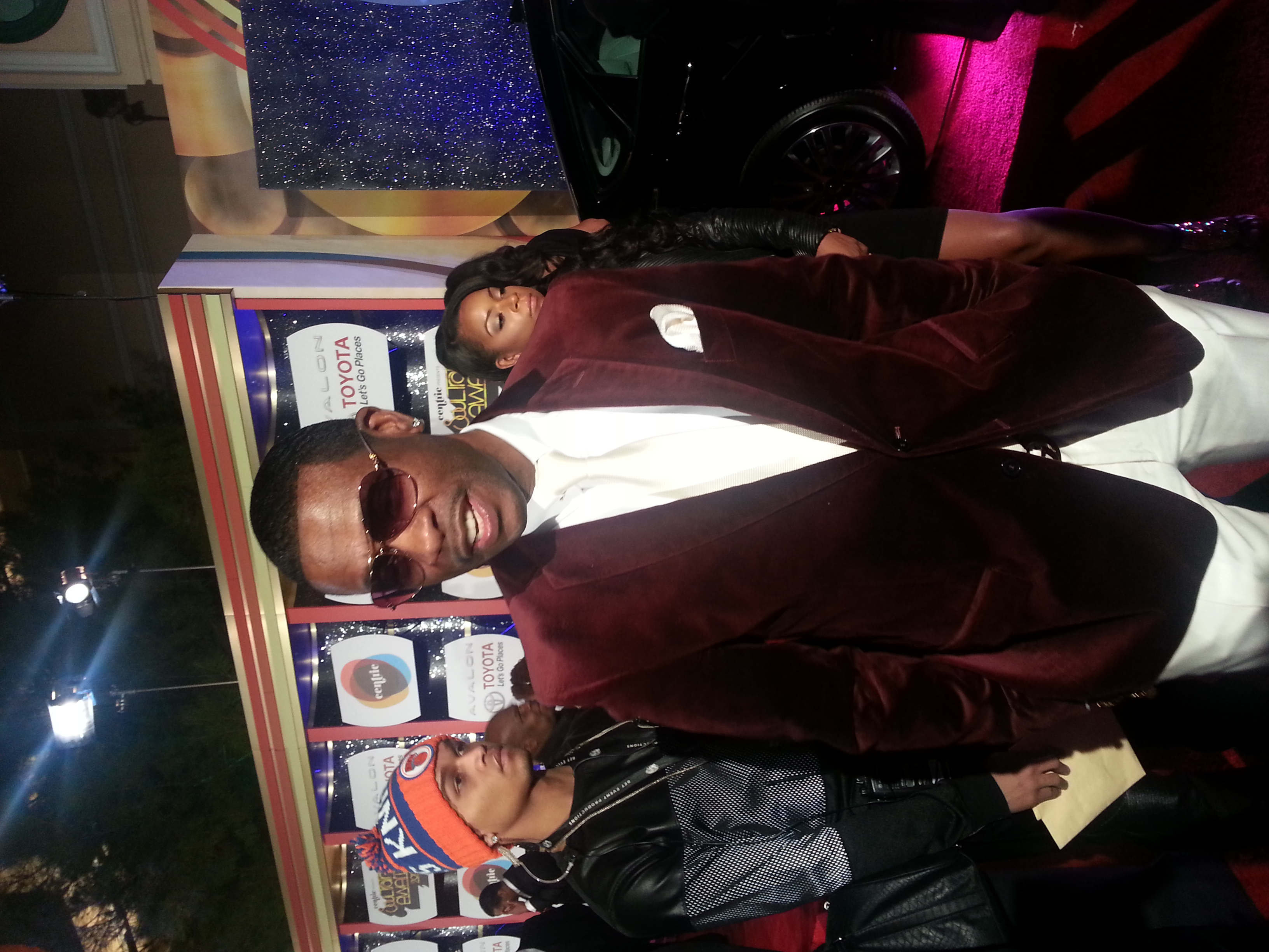 [Photos] Soul Train Awards Red Carpet Rundown: Toni Braxton, Jennifer Hudson, Faith ...3264 x 2448