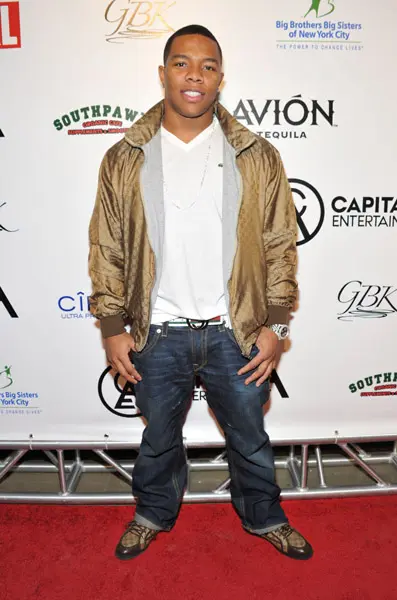 No Jail Time For Ray Rice, NFL’er To Complete Intervention Program For Alleged Assault On Wife Janay Palmer