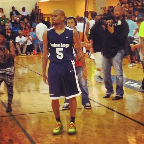 Chris Brown & Karrueche Hit DC for ‘Goodman League’ Basketball Game