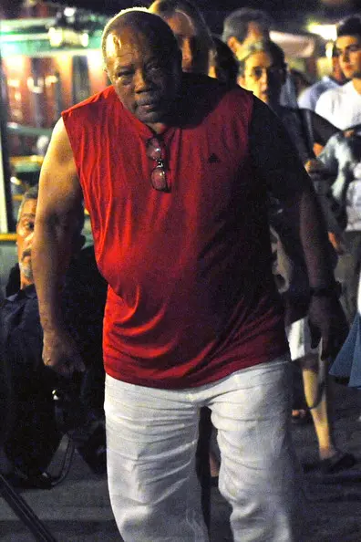 Quincy Jones Has Romantic Date With Pretty Young Thang + Peep His Muscle Game