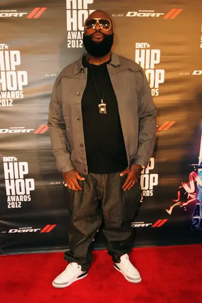 [Video] Alleged Fight Between Young Jeezy & Rick Ross @ BET Hip Hop Awards + Gunshots Fired in Parking Lot