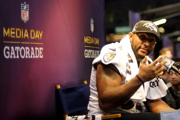 Baltimore Ravens & San Francisco 49ers Play Nice for Super Bowl Media Day