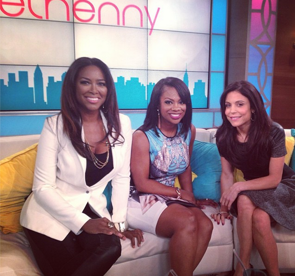 [VIDEO] RHOA’s Kenya Moore Defends Texting Phaedra Parks’ Husband