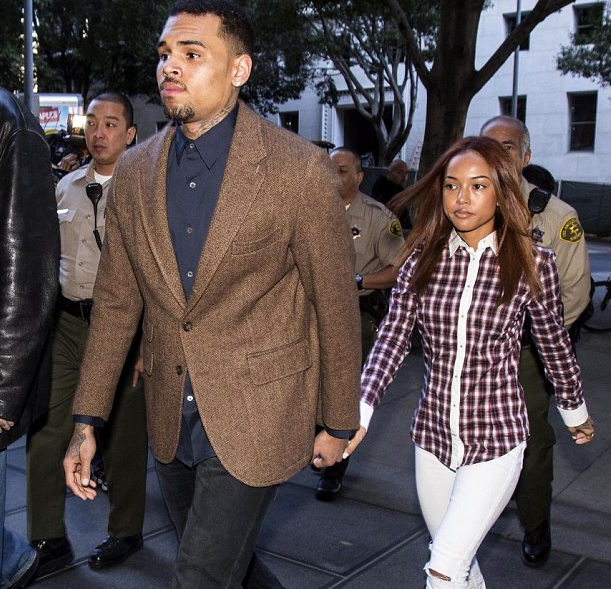 Chris Brown Avoids Jail, Ordered to Stay In Rehab