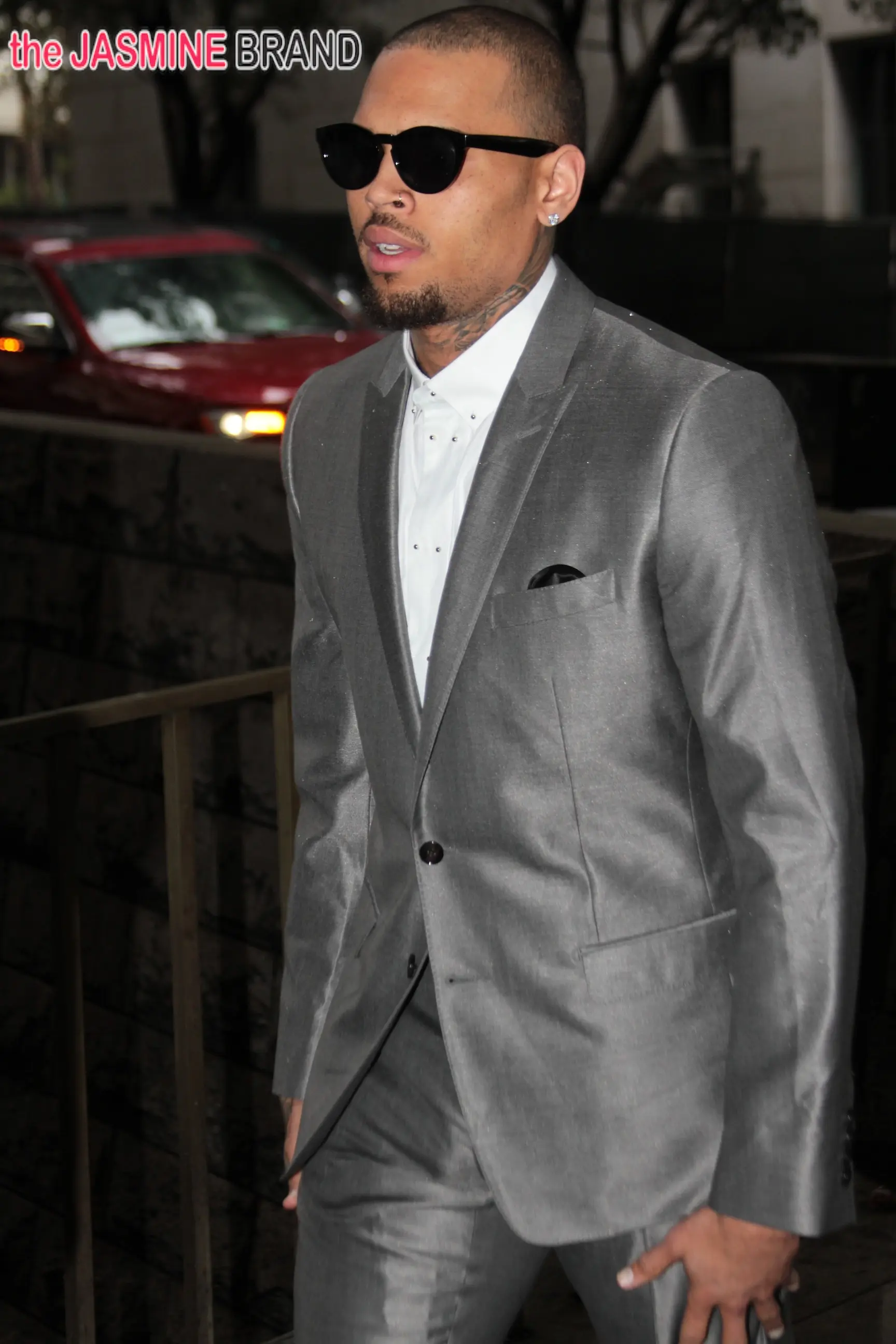 Chris Brown makes his way in to a court hearing at Los Angeles Superior Court on February 28, 2014