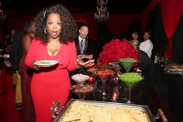 Deuces! Oprah & Snoop Party Together + Tyler Perry Throws Belated Birthday Bash for Winfrey