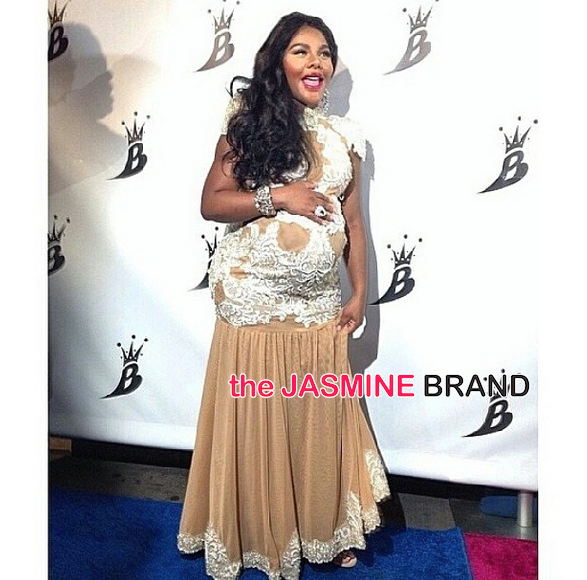 Ovary Hustlin’: Lil Kim Welcomes Baby Girl, Royal Reign!