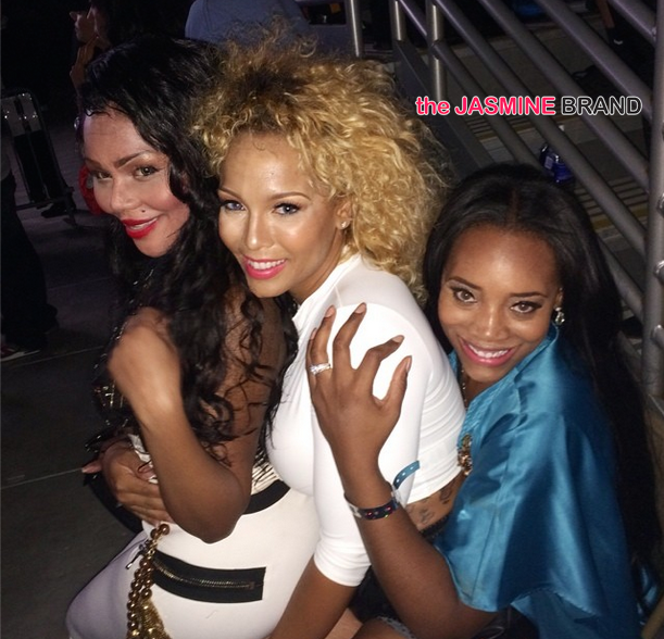 Bounce Back: Lil Kim Reveals Haute Post Pregnancy Body