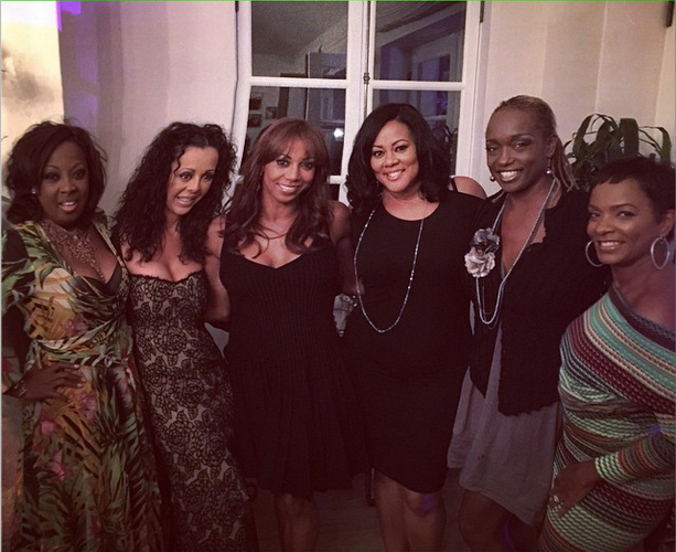 Holly Robinson Peete Celebrates 50th Birthday With Magic Johnson, En Vogue, Lisa Raye, Regina Hall, Kym Whitley