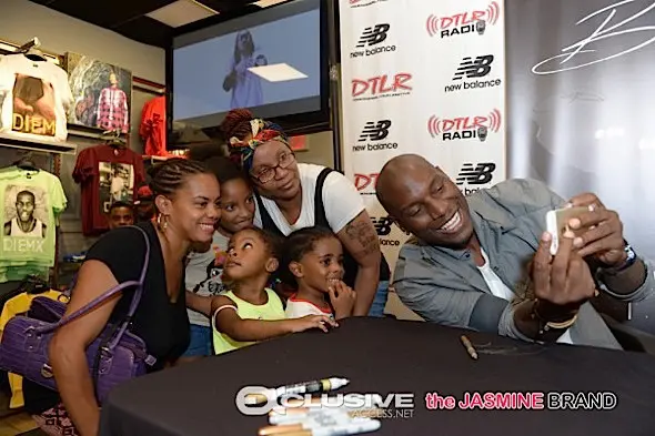 Tyrese Hosts ‘Black Rose’ Album Signing [Photos]