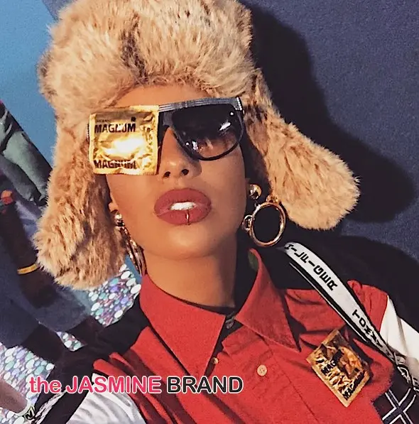 Amber Rose Shows Us How To Dress For A 90’s Party! [Photos]