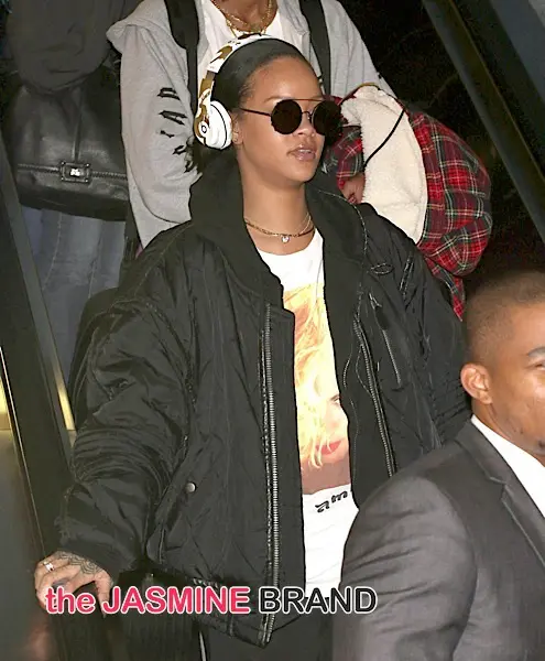 Pictured: Rihanna At LAX [Photos]