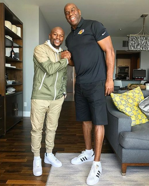 Floyd Mayweather Ready To Buy NBA Team, Meets w/ Magic Johnson [Photo]