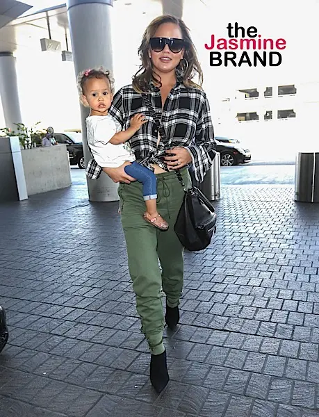 Chrissy Teigen & Daughter Forced To Evacuate Home Due To LA Fires