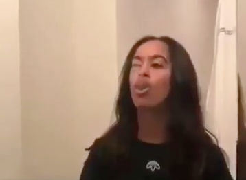 Malia Obama Defended By Ivanka Trump & Chelsea Clinton