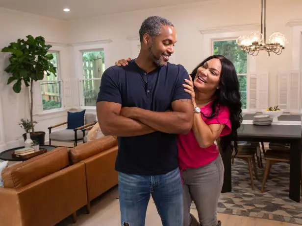 ‘Married To Real Estate’ Renewed For Second Season On HGTV