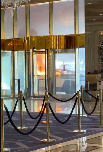 Tesla Cybertruck Fire Outside Trump Hotel Leaves 1 De@d & Several Injured