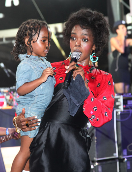 Lauryn Hill Brings Out Kids, Pras at Rock the Bells Festival