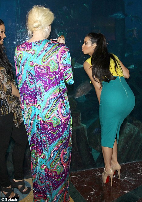 Kim and Kourtney Kardashian Step Out in Style, Pose With Cher at 'The  Promise' Premiere -- See the | whas11.com