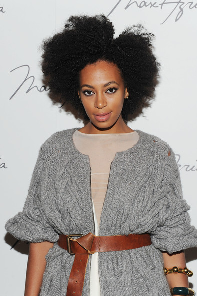 Solange+Knowles+Max+Azria+Backstage+Spring+KMXdJINbnHLl