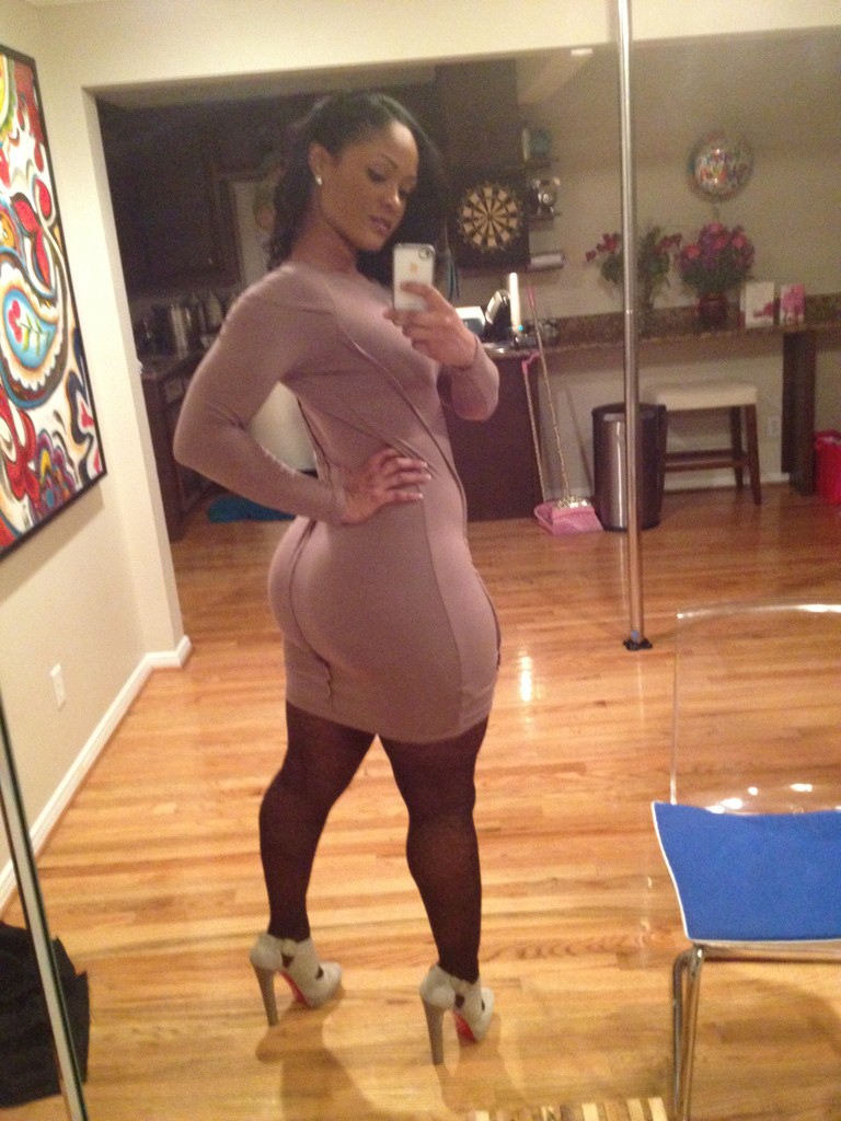 Maliah Michel Thinks Drake’s Friends Caused Their Break-Up + What She Likes...